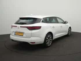 Renault Mégane (2022) thumbnail 4