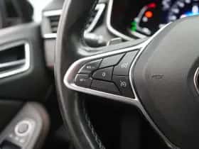 Renault Clio (2019) thumbnail 23