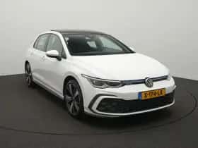 Volkswagen Golf (2021) thumbnail 2