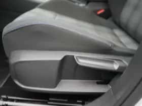 Volkswagen Golf (2021) thumbnail 13