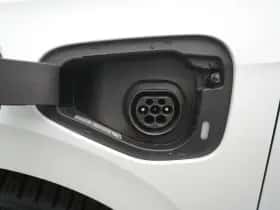Volkswagen Golf (2021) thumbnail 9