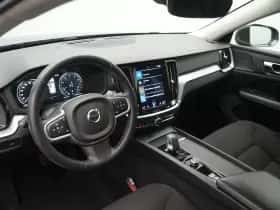 Volvo V60 (2021) thumbnail 16