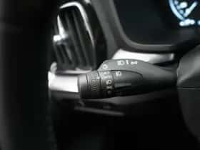 Volvo V60 (2021) thumbnail 25
