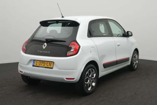 Renault Twingo (2021) thumbnail 4