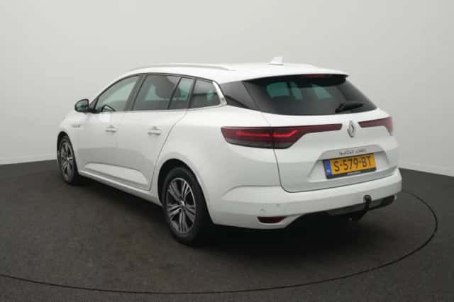 Renault Mégane (2022) thumbnail 3