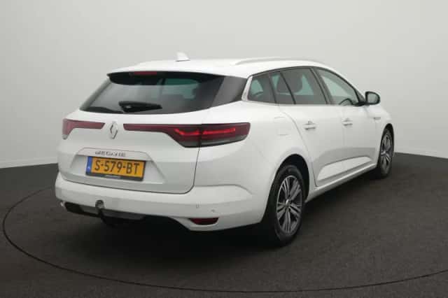 Renault Mégane (2022) thumbnail 4