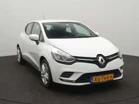 Renault Clio (2019) thumbnail 2
