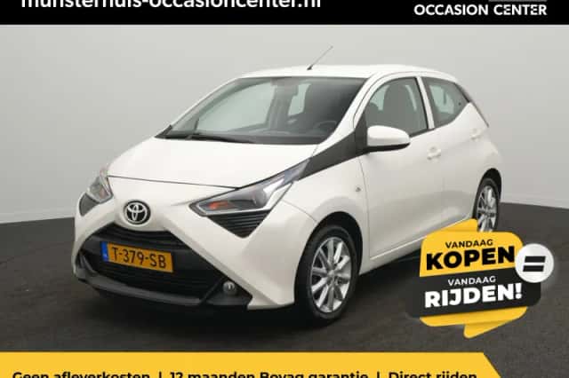 Toyota Aygo (2018) thumbnail 1