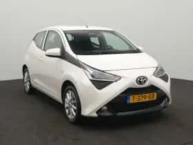 Toyota Aygo (2018) thumbnail 2
