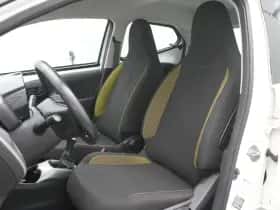 Toyota Aygo (2018) thumbnail 10