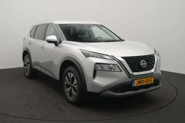 Nissan X-Trail (2023) thumbnail 2