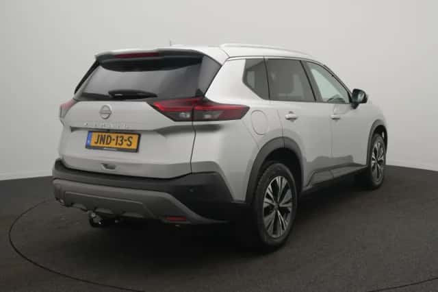 Nissan X-Trail (2023) thumbnail 4