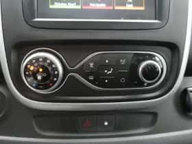 Renault Trafic (2021) thumbnail 24