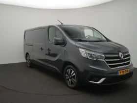 Renault Trafic (2024) thumbnail 2