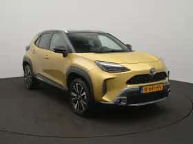 Toyota Yaris Cross (2021) thumbnail 2