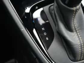Toyota Yaris Cross (2021) thumbnail 32