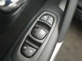 Renault Kadjar (2018) thumbnail 19