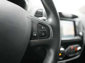 Renault Captur (2019) thumbnail 16
