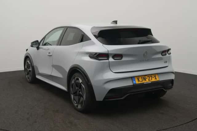 Renault Clio (2026) thumbnail 3