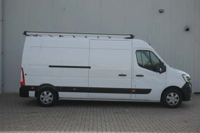 Renault Master (2021) thumbnail 3