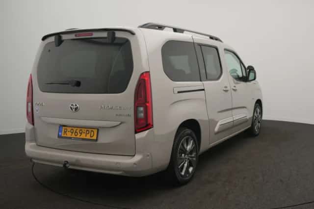 Toyota Proace (2022) thumbnail 4