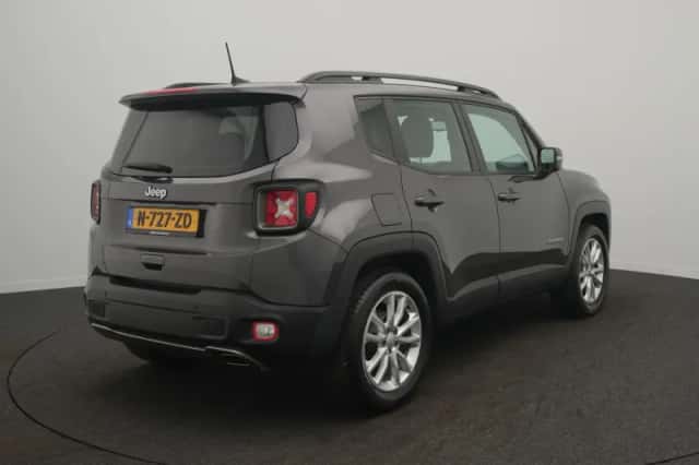 Jeep Renegade (2020) thumbnail 4