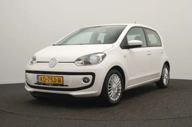 Volkswagen Up! (2016) thumbnail 5