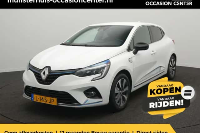 Renault Clio (2021) thumbnail 1
