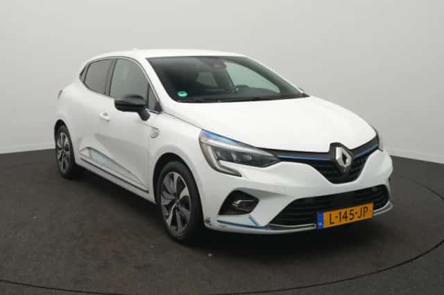 Renault Clio (2021) thumbnail 2
