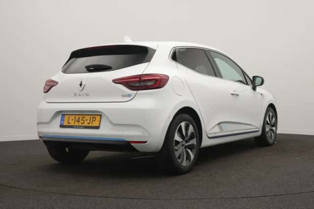 Renault Clio (2021) thumbnail 6
