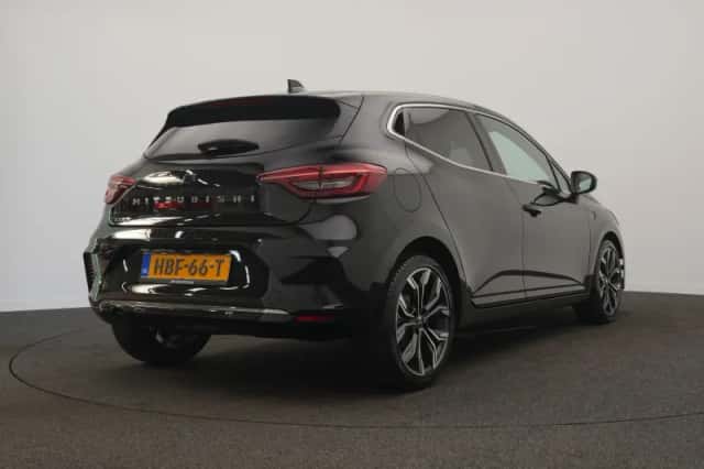 Mitsubishi Colt (2025) thumbnail 6