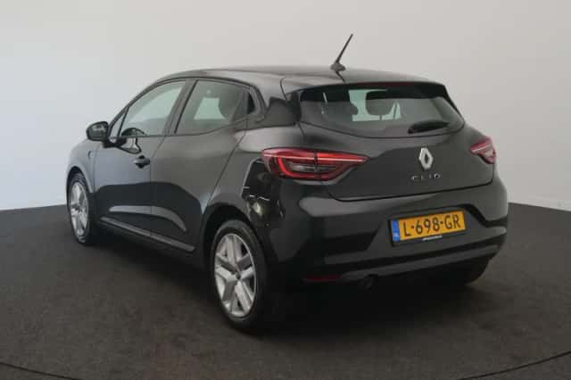Renault Clio (2021) thumbnail 3