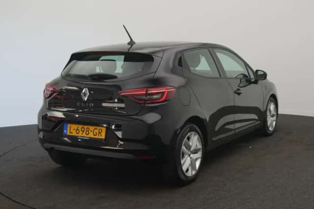 Renault Clio (2021) thumbnail 4