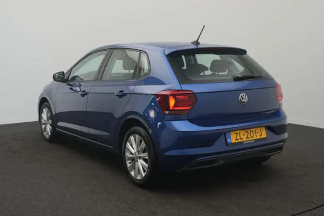 Volkswagen Polo (2018) thumbnail 3
