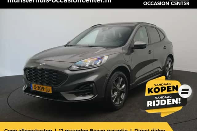 Ford Kuga (2023) thumbnail 1