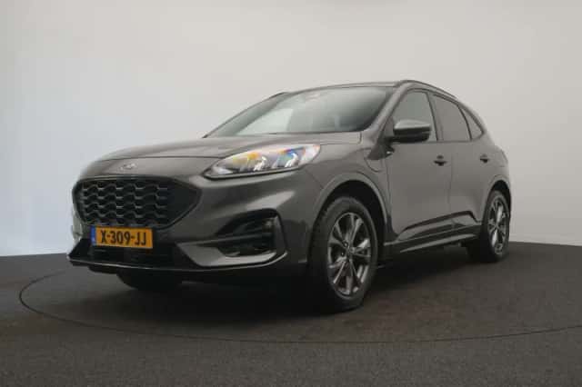 Ford Kuga (2023) thumbnail 5