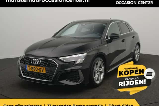 Audi A3 (2023) thumbnail 1