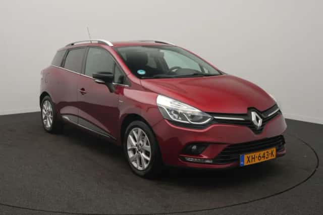 Renault Clio (2018) thumbnail 2