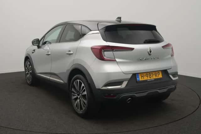 Renault Captur (2020) thumbnail 3
