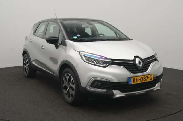 Renault Captur (2017) thumbnail 2