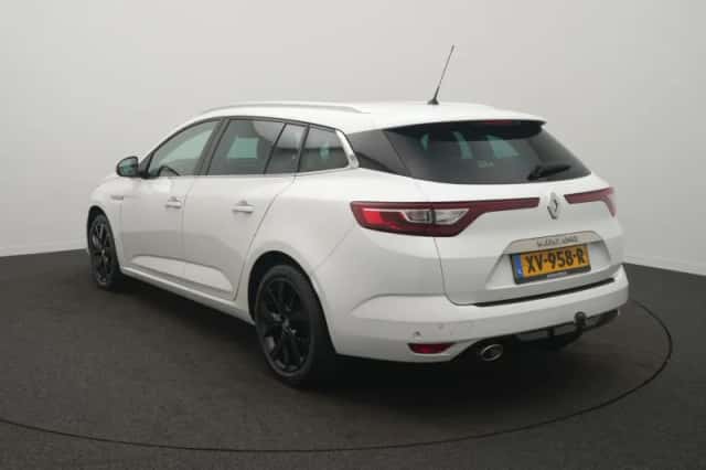 Renault Mégane (2019) thumbnail 3
