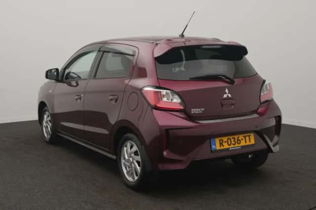 Mitsubishi Space Star (2022) thumbnail 3
