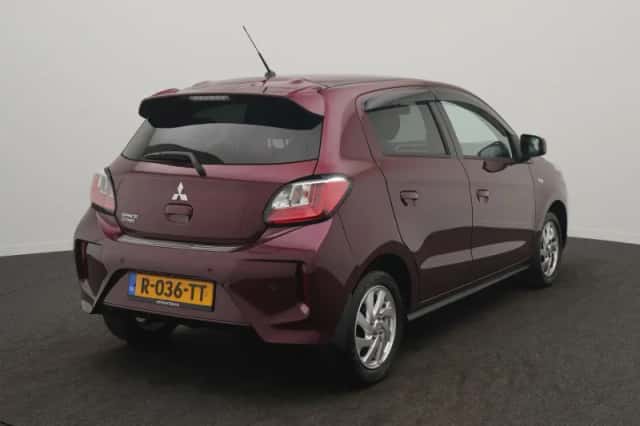 Mitsubishi Space Star (2022) thumbnail 4