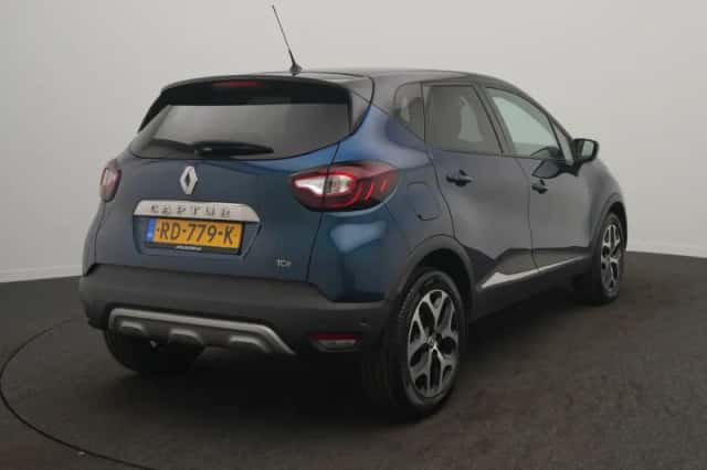 Renault Captur (2017) thumbnail 4
