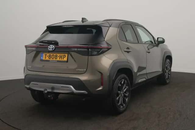 Toyota Yaris Cross (2023) thumbnail 4