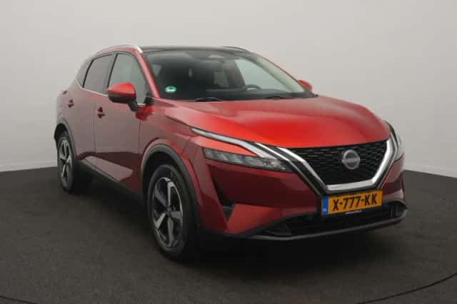 Nissan Qashqai (2023) thumbnail 2