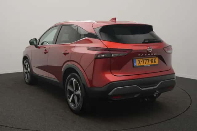 Nissan Qashqai (2023) thumbnail 3