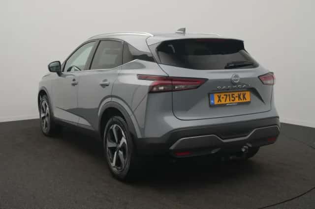 Nissan Qashqai (2023) thumbnail 3