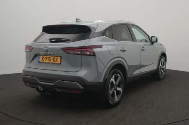 Nissan Qashqai (2023) thumbnail 4