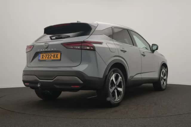 Nissan Qashqai (2023) thumbnail 6